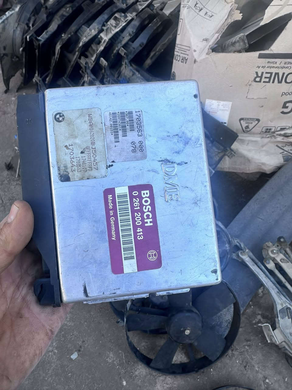 عقل مكينه525 مسكر فانوس. شرط حاويه. بصره ***********
