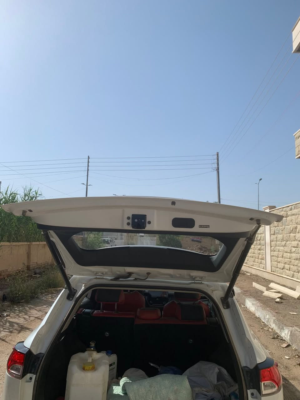 للبيع موديل ٢٠٢٥
***********
جنطه كهربائيه 
كرسي السايق كهربائي 
بالاضافه الى المواصفات المعروفه 
رقم بغداد 
ماشية ٣٠ قابلة للزياده
