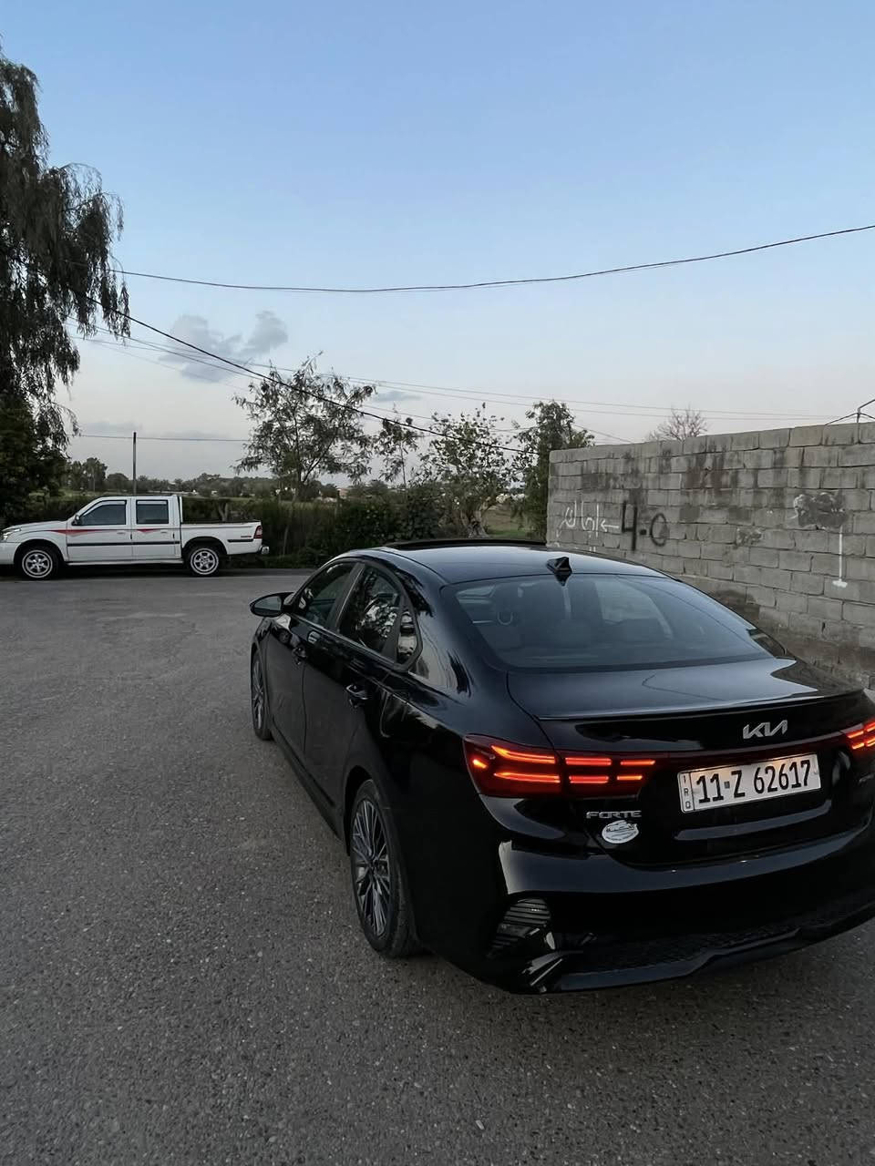 فورتي 2023 بدون صبغ مكفوله السياره بيهه فقط بارد مئشر بل سونار صبغ وتبديل مكفوله بسمي سياره جديده رقم بغداد نكليزي تحويل مباشر فول الفول مكينه 2000دوش فتحه وبصمه السياره جديده ومكاني بغداد الدوره هورجب السعر ١٦٥ وبيها مجال الشراي يتصل ***********بيع فقط بدون مراوس
