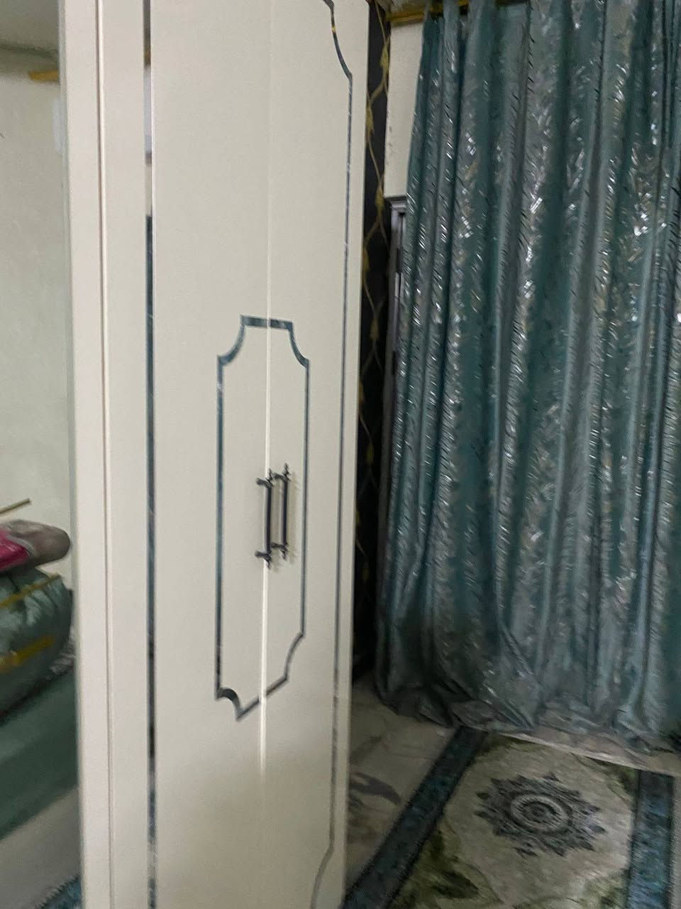 غرفه نوم للبيع السعر خاص  ***********
