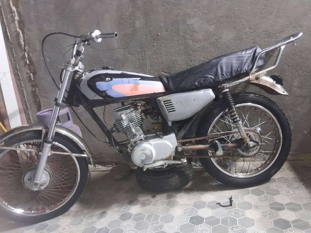 سلام عليكم دراجه للبيع تايكر موديل 19كلك مكفوله محركه لا تبخير لا تنقيص سعر 250وبيه مجال مكاني عفج رقمي***********بيه وتساب
