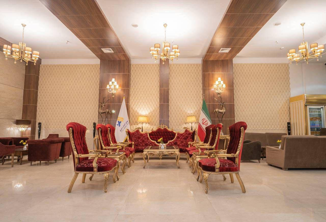 #تعلن #شركة أفق بابل للسياحة والسفر 
​برنامج ديني  سياحي متكامل بانتظارك! برنامج ايران
البرنامج الاول:
#السعرهو 150الف ( الاقتصادي ) فقط  باصvip  بدون طعام.. سكن ونقل وجولات 
البرنامج الثاني : 
#السعر هو 250 الف ( برنامج ذهبي) باص vip 
ثلاث وجبات طعام في مشهد فقط .سكن + جولات
البرنامج الثالث:
#السعر هو 350 الف مشهد+ شمال + قم 13 يوم 
وجبة فطور فقط باص vip نقل + جولات + سكن فنادق درجة اولى
#البرنامج يشمل
#3ليالي #قم
#4ليالي #مشهد                     السكن ثلاثي ورباعي خماسي    فرق الغرفه الثنائيه (30الف).      فرق غرفه السنكل (60الف) 
​📍 العنوان ومكان الانطلاق:
الفرع الأول ​بابل  - شارع 60 (مقابل عشتار مول)
​📞 للحجز والاستفسار:
​اتصل بنا مباشرة عبر الأرقام التالية:
*********** واتساب + اتصال
​*********** 
​*********** 
​ملاحظة: سارع بالحجز، فالمقاعد محدودة! رحلة سعيدة ومباركة نتمناها لكم.
