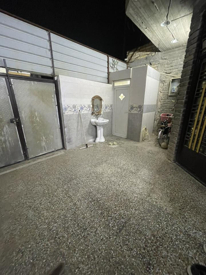 السلام عليكم بيت بيع بل رواد شعله حاكيه مساحه ١٢٥ 
تصال ***********
