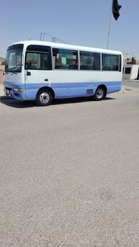 نيسان كوستر • ٢٠٠٢ • سماوه