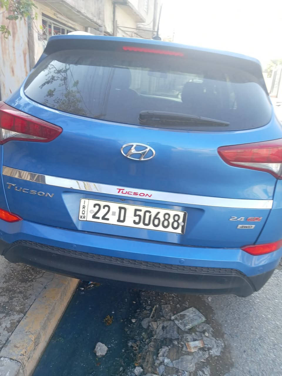 توسان 2017للبيع أمريكي 2400هزه وسنويه جدد السعر 145هاتف ***********
