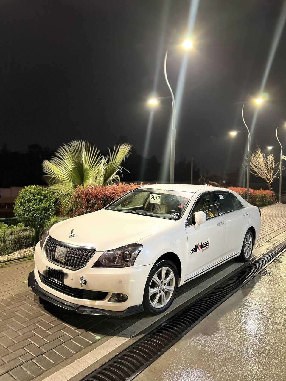 ماجیستا مووس 2012
لەوە پاکتر و جوانتر نییە بە تەعەداوە 
فول مواسەفات جڵد کوشن کارەبا 
کامیرا 360 دەرەجە پێش و دواو عاسە 
تەبرید مەرکەزی سەلاجە دەرگا شەفت و سنوق شەفت 
تەعدیل وسرعەو دەبڵ ئیکۆ چوار کوشن کارەباو ئاوێنیە کارەباو هیتەر و سێپەردە و 12 موکەبەرە دەنگی زۆر خۆشە 
سەیارەکە ئی ماڵی خۆمە کامل مەسروفم کردوە 
 ئەیبی ئیس بیلاد
یەک گڵۆپی ناو شاشە ئیش ناکات
بێ بۆیاخ بیشوخت لۆک لۆک 
کێڕ و مەکینەی بەشەرتی 100 فیتەر 
کۆدم بۆ کردوە بەناوی خۆمەوەیە 
لە سلیمانیم 
موشتەری لەخزمەتام 
سعری 66 گەڵاو مەجال 
ر***********.
ئەدمین ❤️
