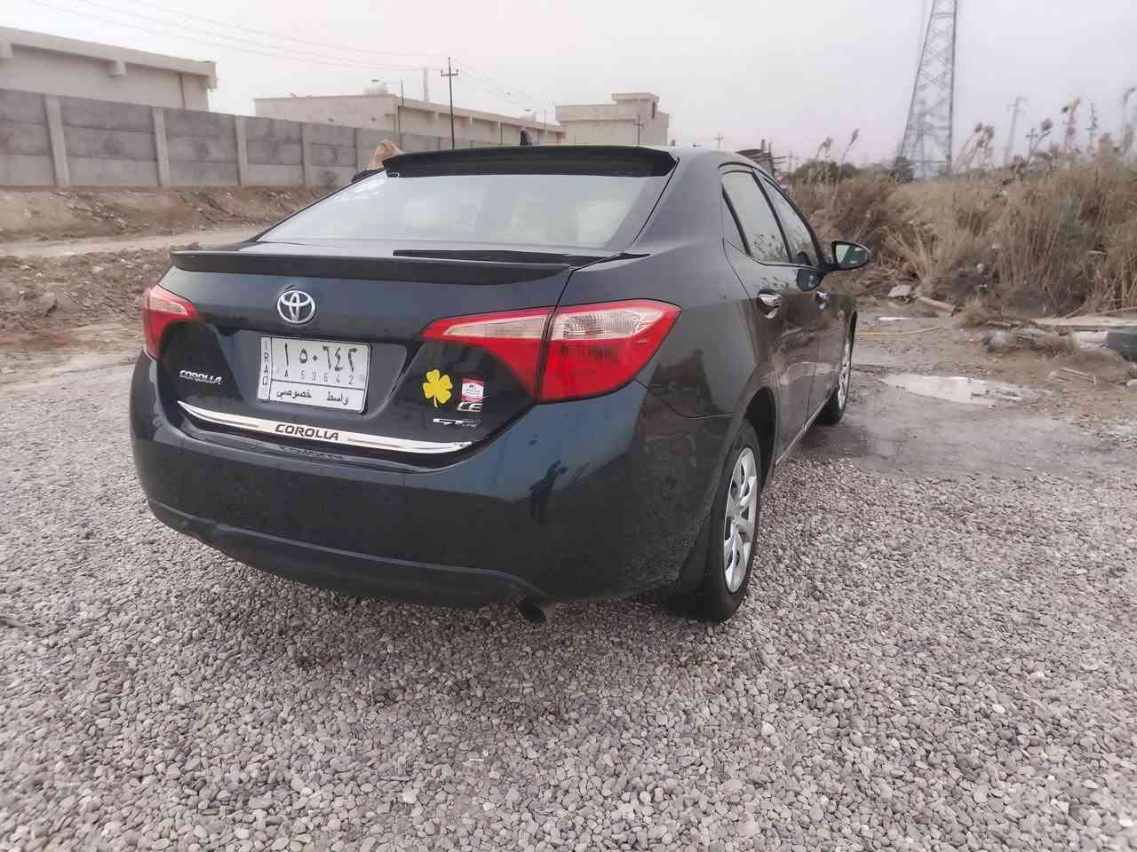 السلام عليكم البيع سياره كورلا موديل 2017 وارد امريكي حادثه بنيد وبيه صبغ بلباب الصدر والباقي كفالة السعر 127 وبيه مجال الشراي المكان كوت واسط مركزالمدين الرقم ***********
