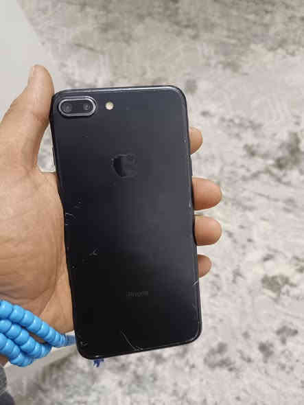 سفن بلاص نضيف ذاكره 128 بطاريه 69
ملاحظه الكامرا الخلفيه متشتغل وبالمخابره تفتح مايك 
قفله من الاخير بدون عمله 55 الف 
رقمي ***********
