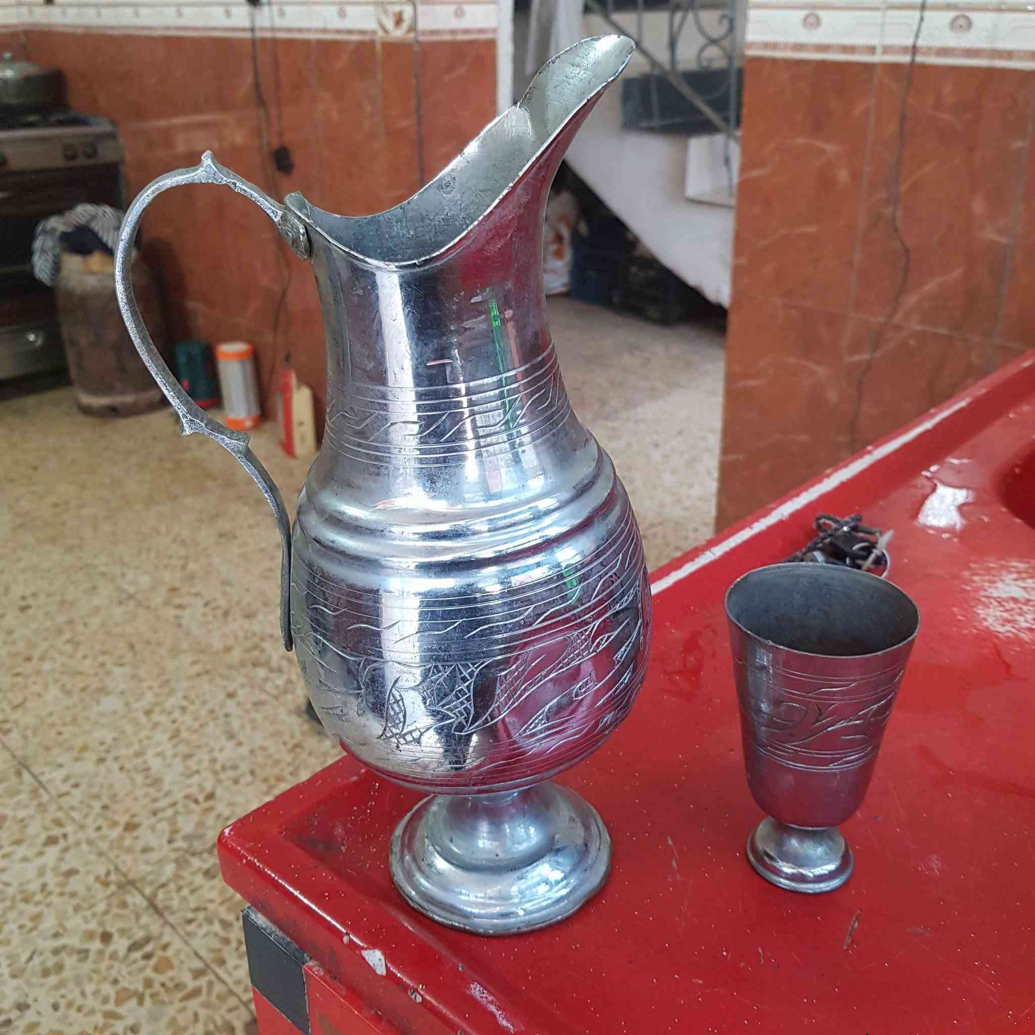 السلام عليكم اخوان نحاس ثقيل نضافه تامه للبيع
***********
