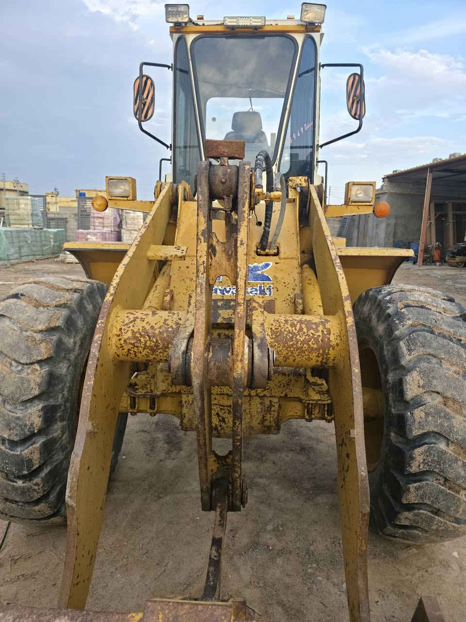 شفل كاوسكي للبيع 60Zدخول2023موديل 91اصل مرجع المديله رقم كربلاء تخم تاير مكينه ازوزه6 كير ميكانيكي الشفل مكفول من الصبغ ولفتح على وضع الشركه مكان ميسان للإستفسار اتصل ***********
