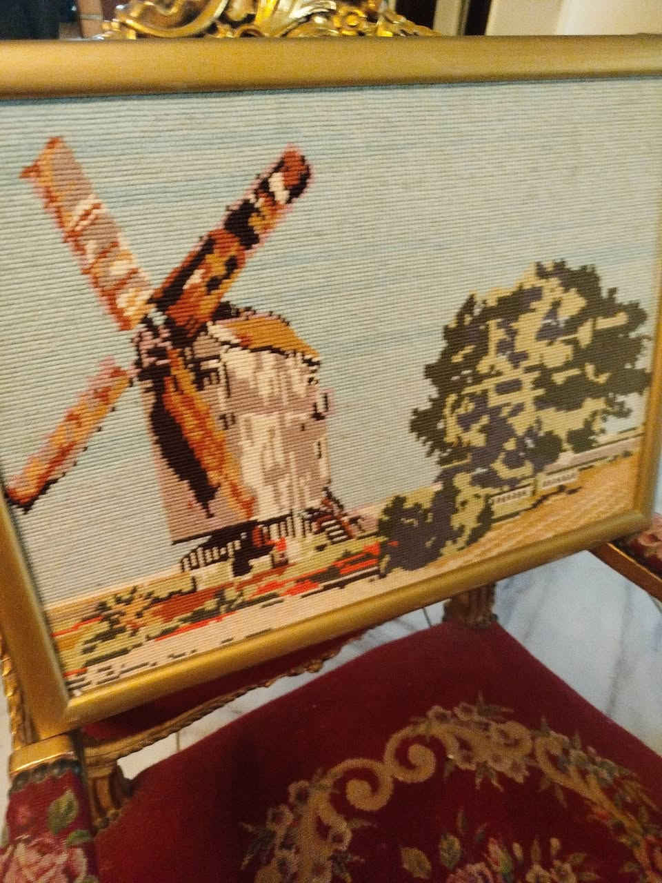 تابلوه اوبيسون فرنساوى صيبيه وسرفيس كوين ان وشياله مكسرات شياله زجاجات ادمطه وادعصير وتشكيل جميع اداشكال@highlight


**إذا كنت صاحب هذا الإعلان وتريد حذفه لأي سبب، رجاءا أرسل رسالة إلى الدعم الفني**