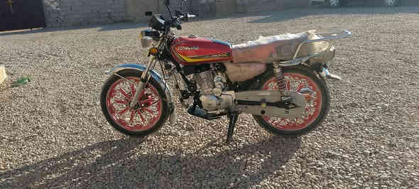 موطور  موديل 24
محرك شرط 
كهربايت
منفيس 
ريمون 
مراوس. 25 ونطي فرق   يرهم مروس حسب القناعه 
***********
575 وبي مجال
