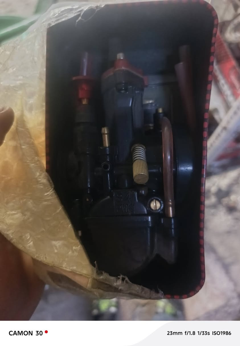 كابريتر قفاز حجم 38 امزون اصلي
كابريتر قفاز 34 كذالك امزون كامل ملحقات غير مستخدم 
اتصال ***********
