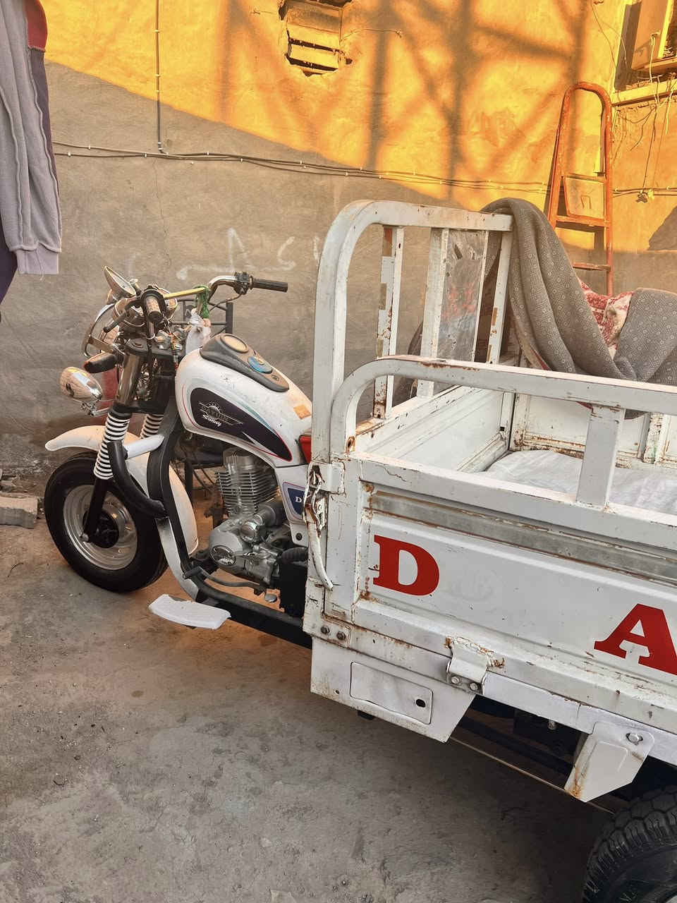 ‏ستوته اللبيع مديل ١٧ اوراق بدي نضيف تواير جدد جاهزه من كلشي مكينه جديده كهربائيه كلها شغاله سعر 1700 بيها مجال قليل حك جيه مكان ناصريه مركز رقم هاتف ***********
