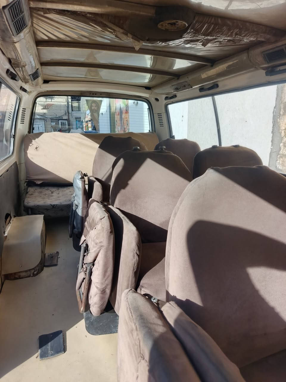 جنبي للبيع موديل ٢٠٠٩ محرك ونجي مجاول رياضي مطلوبه مرور٣٠٠ وهيئه٨٠٠ جاهسه راعيه يحول السعر ٢٠)***********
