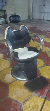 بغداد • مدينه الصدر • غراض للبيع
