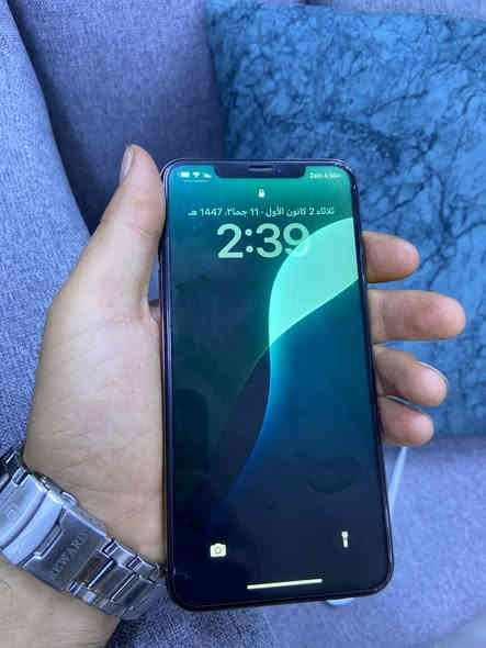 السلام عليكم أيفون اكس ماكس 256 على وضع الوكاله الجهاز ما مفتوح برغي ما ملعوب بي الجهاز كله شغاله الفيس إيدي يعلك او شخط بل جامه مالت الكامره السعر 175 او بي مجال مكاني بغداد المنصور 14 رمضان رقمي ***********
