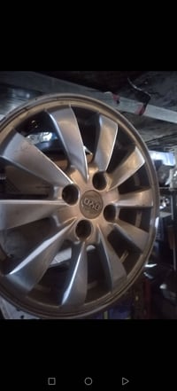 ويل كب بي واي دي اصلي اخوجديد سعر سعره ٨٥  الف  الطخم ٠٧٧٢٣٥٤٣٠٨٤