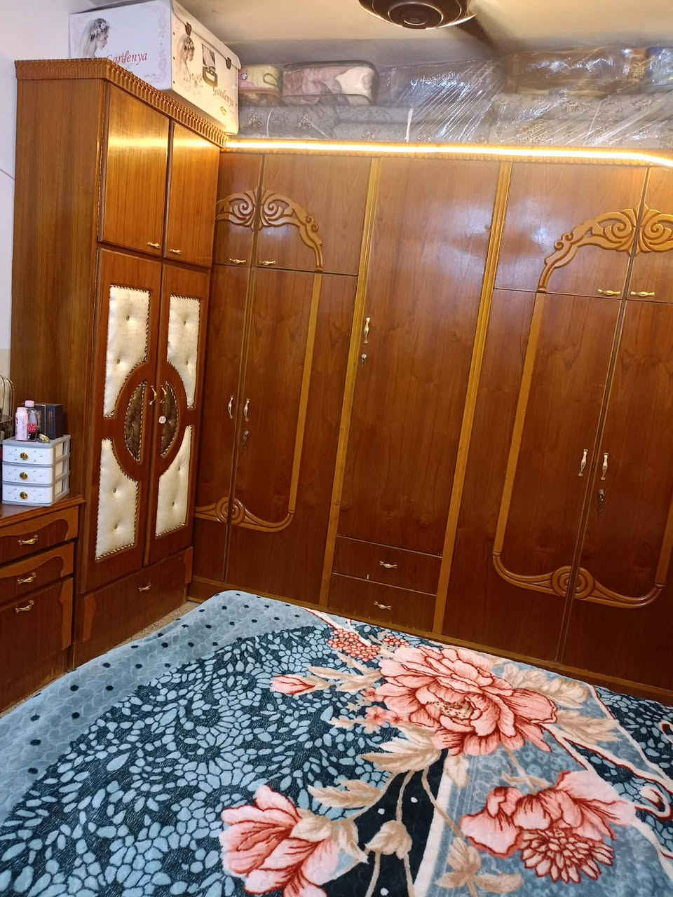 متاح غرفه خشاب فصال حلوو وثكيل حيل وجديده السعر قفل850مكاني حمام العلي ***********
