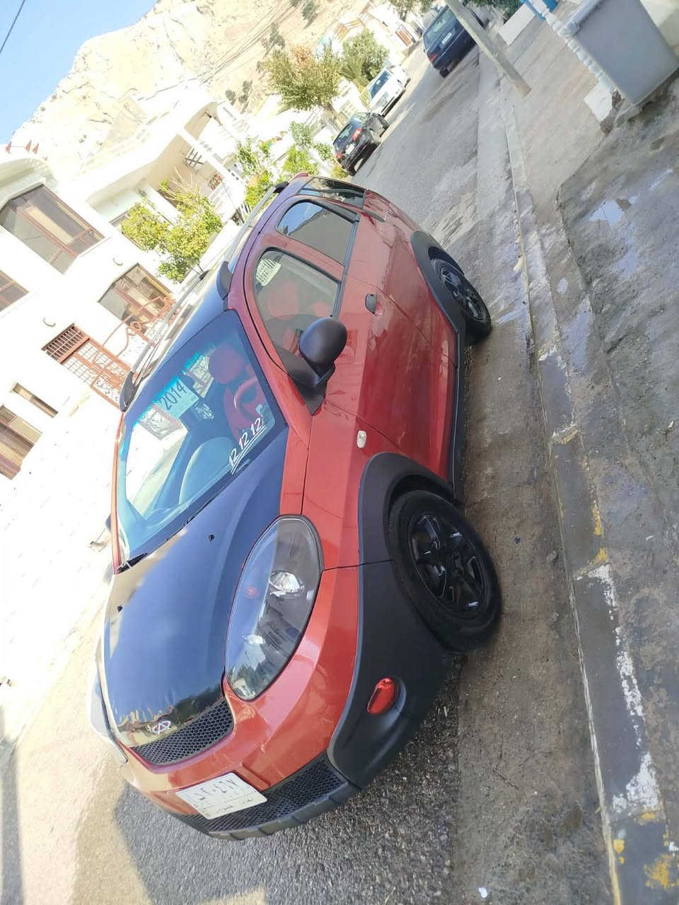 ئەم سەیارە بۆفرۆشتن بۆگۆڕینەوەبەشتی بەدڵم بیت  زۆر پاکە بی عەیبە ماڵی فەقیرە گشت گیانی  جایزە ساردووگەرمی ئیش دەکات ڕەقەم جنوبە سەوەی تازەیە تا2028مانگی 11سعری 42ژم ***********  ***********
