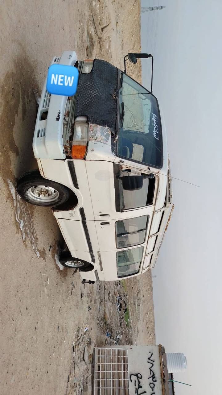مازده البيع موديل 93سياره جاهزه مكينه كير حداديه تخم تاير كهربايات الكل جاهز  مكان ناصريه مركز السعر 28وبيها مجال قليل لاستفساره ***********

