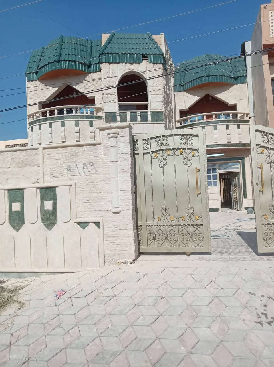 السلام عليكم مع حلول فصل الصيف يوجد كادر عمل جلي درز كافة انواع وجهات الحجر الحلان القديم الجديد ترميم تصليح كافة وجهات الحجر الحلان مرمر تلميع كافة وجهات حجر مرمر بمادة الورنيش جلي درز كوبلن حجر حلان
مكان العمل تكريت العلم بيجي الدور شرق تكريت
أسعارنا تنافسيه جدأ الرزق التوفيق من الله  ***********
***********
