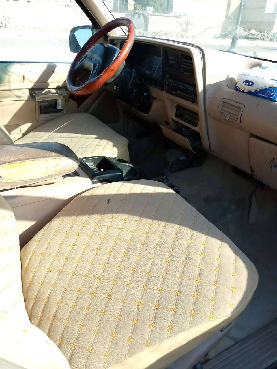 فورد بتره محرك وكير بطه ثلث تالاف اوتماتيك رقم واسط الماني سنويه 2028 تحويل السعر 27 مبايل *********** مكاني ناصريه
