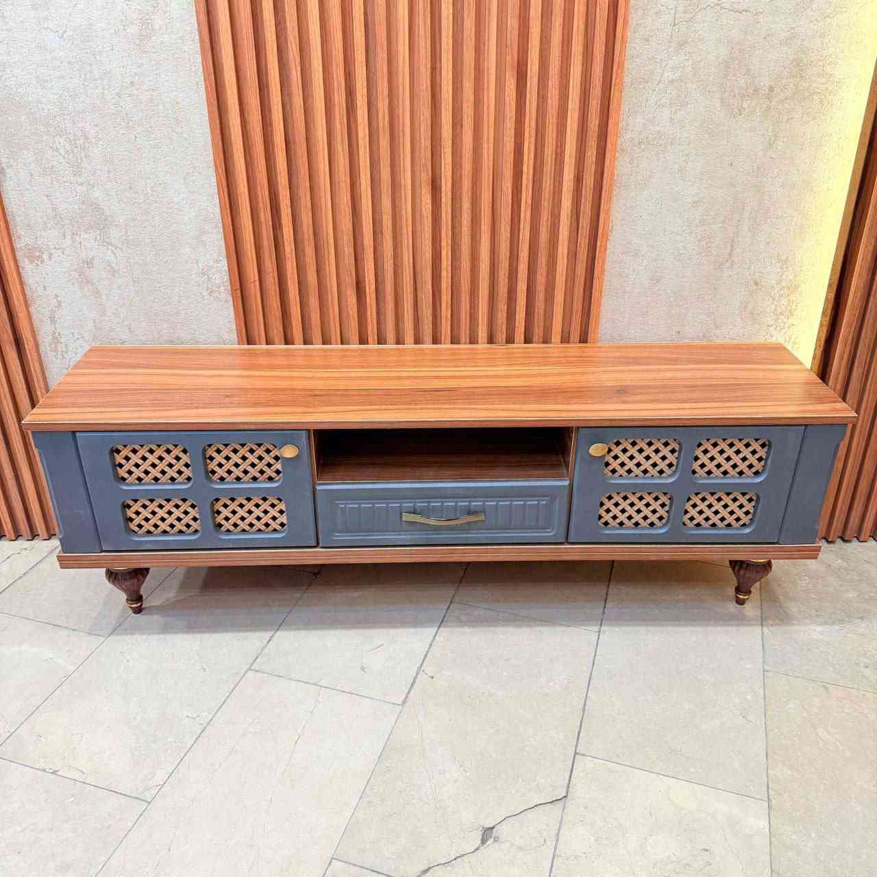 ميز بلازما 140 سم
ارتفاع 50 سم 

عمق 35 سم


**إذا كنت صاحب هذا الإعلان وتريد حذفه لأي سبب، رجاءا أرسل رسالة إلى الدعم الفني**