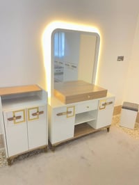 غرفة أخشاب تركي • نظيفة ١٠٠%