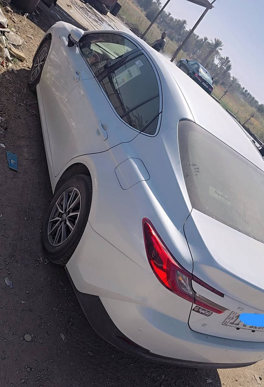 السلام عليكم
للبيع او مراوس
كامري هايبرد مطلوبه للمصرف
ياباني اصلي وكالة عبد اللطيف
 موديل ٢٥ كفاله عامه 
مرقم بغداد سنويه ولوحات 
باسم المالك والكفيل ابوه دكتور جامعي نفس البيت
مكان السياره بابل 
المالك من الرمادي 
السياره مواصفات E
السعر عند الاتصال
 ***********/ ***********
ما عجبك المنشور ادعيلنه بالرزق اسف عل اطاله
