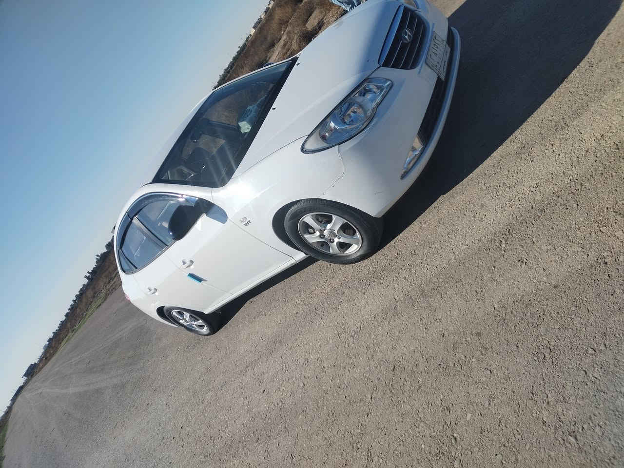 السلام عليكم افانتي موديل 2009 كفال من صبع بيه سونار داخل المنشور مكينه وگير خير من الله 
سعر 110وبيه مجال 
مكان سياره بغداد 
***********
***********
