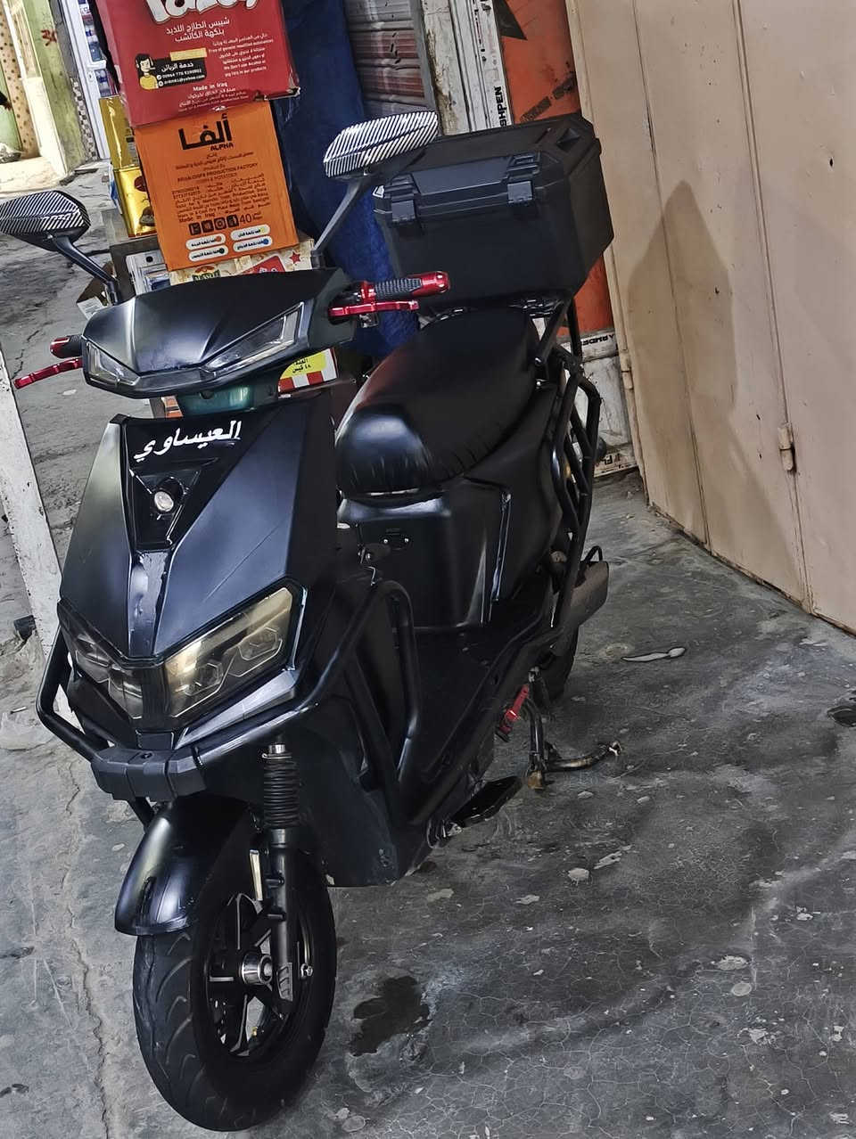 سلام عليكم 
موجود دراجه شحن سكنس موديل 25
سرعه فعليه 80
دراجه نضيفه 
سويج 2
مفتاح جنطه 2
بصمه 2
كارت 2
مغلف فابلون اسود طافي⬛
بطاريات ما مبدل بعده عل وكاله جديدات
لايتات زنون ويا +قواعدهن 
كفاله عامه للدراجه 
تواصل واتساب ***********
او تواصل خاص
