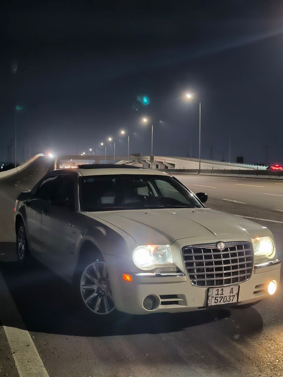 السلام عليكم
من رخصة مدير الكروب
اوباما 2010 اصل
مكينه 3500
داخل جديد
صدر حداده كله جديد 
مكينه كير خير من الله 
رقم بغداد 
حادثها جاملغ خلف السائق بدون داخل 
بيها قطع صبغ ابيع حزام
السعر:110 وبيها مجال بسيط
عنوان:بغداد التاجي 
الرقم:***********
مستعجل عالبيع
