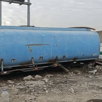 شاحنة • للبيع