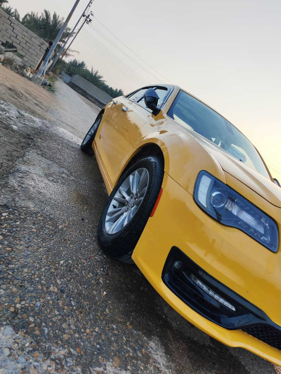 سلام عليكم اوبامه 19معلايه20 صور الحادث بلمنشور مرفقه ولبنيد مقسم فقط وراعيه جيرانه يريد تحويل رقم سياره بغداد مكينه كير حداده جاهزه للاخير سياره سنويه بعد بيه سنه وتخلص مكاني البصره قضاء القرنه سعر سياره 190 وبيه مجال ***********
