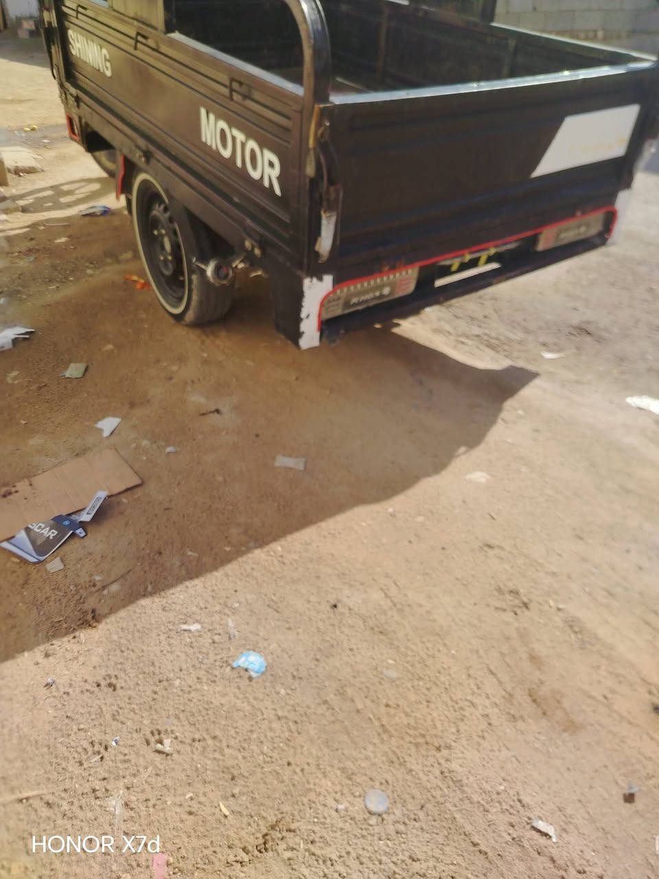 السلام عليكم ستوت للبيع موديل 20 كربلائيه وكيلها حسين ستوتنا ضيفه ماكينتها جديده 
1,650 وبيها مجال***********
