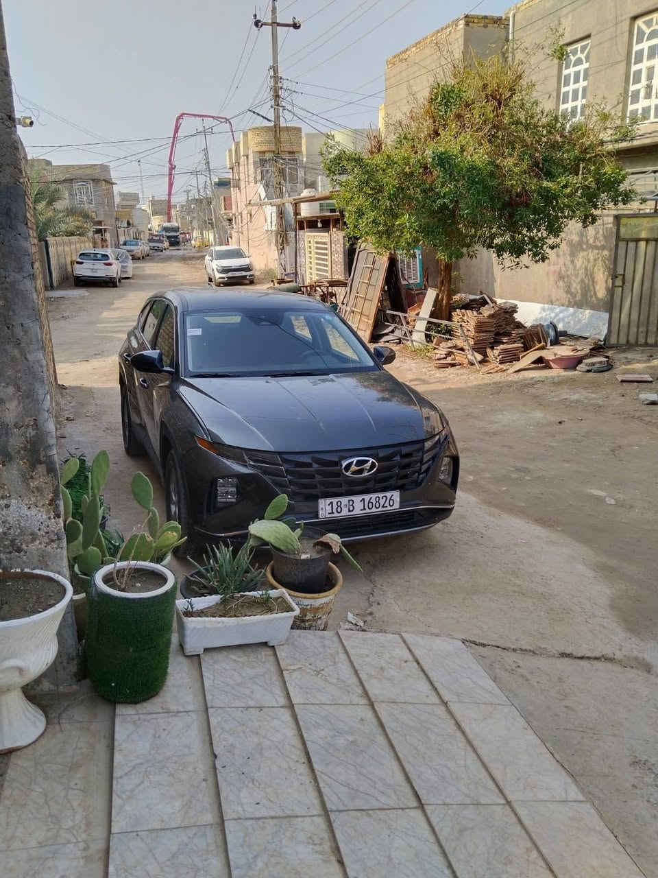 سلام عليكم توسان 2023 للبيع تحويل مباشر بيه  قطعتين تبديل الجاملغ الأيمن  والبنيد   وعندي الجاملغ الايسر صبغ  بس ذني سياره جاهزه مكينه وكير ماشيه 38 مكينه 2500 مكانه بابل الحلة السعر 160.الحله ***********
