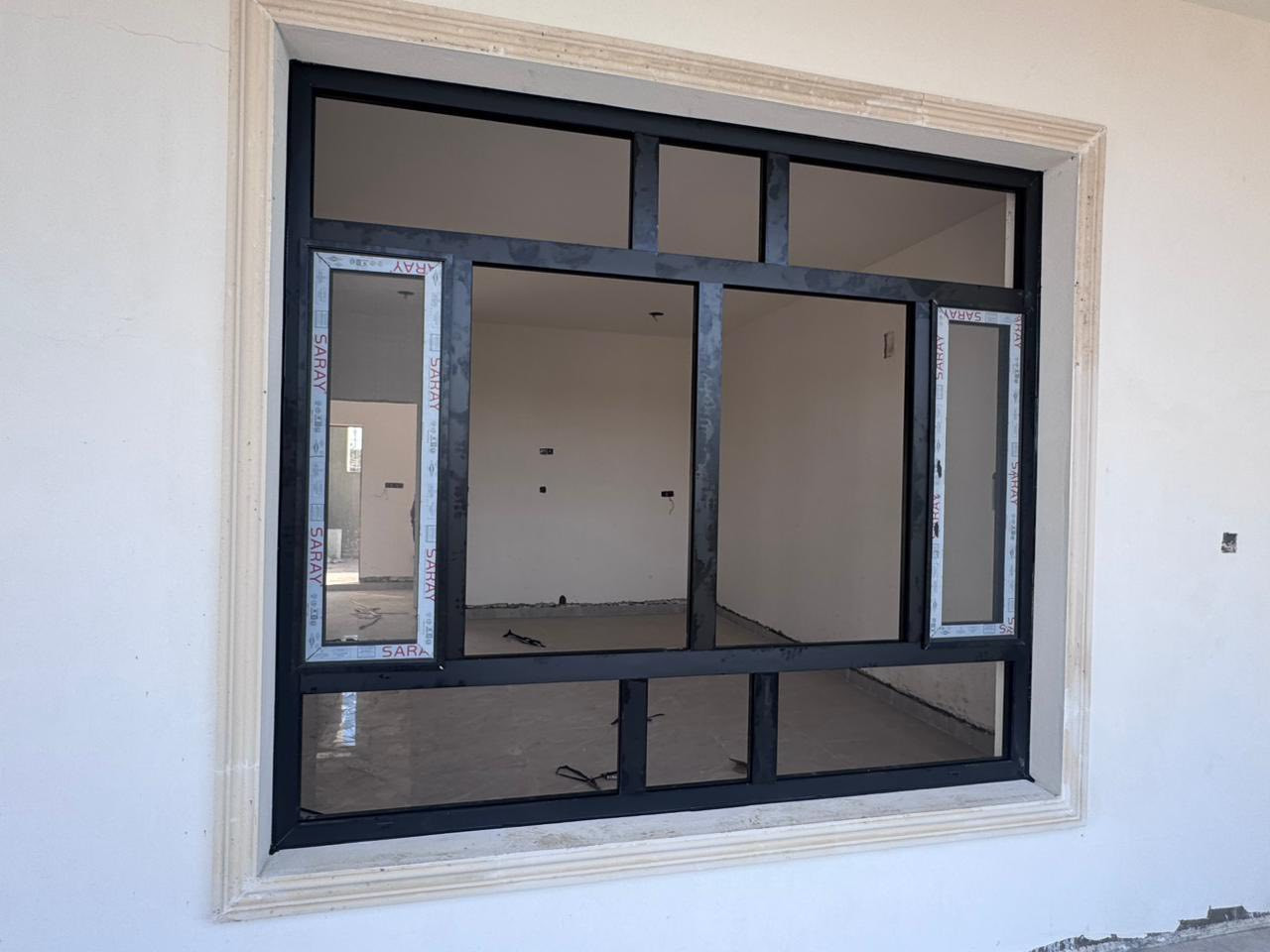 شركة البراء 

انجاز بيت الدكتور عثمان في مدينة الفلوجة
 شبابيك سلايت مقطع 9.5 سراي تركي
وشبابيك S55 سراي تركي

نقدم لك أرقى خدمات ( الألمنيوم والحديد ) بجودة استثنائية وتصاميم تناسب جميع الاحتياجات السكنية والتجارية. نجمع بين المتانة، الأمان، والأناقة العصرية لنضمن لك حلولاً متكاملة تلبي كل تطلعاتك.

🔹 تجهيز منزل كامل بأحدث أعمال الألمنيوم والحديد وال .PVC

🔹 شبابيك، أبواب، محجرات، ومطابخ مخصصة.
🔹 مواد ذات مناشئ عالمية.
🔹 تنفيذ سريع بأعلى مستويات الدقة.
🔹 خامات من ارقى الانواع وضمان على جميع الأعمال.
🔹 شبابيك ألمنيوم سراي التركي بأحدث المواصفات، مقاومة للعوامل الجوية، مع عزل حراري وصوتي مثالي.
🔹 أبواب رئيسية وداخلية بأشكال عصرية توفر الأمان والفخامة لمنزلك.
🔹 محجرات سلالم وبلكونات بأحدث التصاميم، تجمع بين الأناقة والجودة.
🔹 مطابخ ألمنيوم و( HDF ) مخصصة بتصميم حديث يناسب جميع المساحات والأنماط العصرية.
🔹 واجهات زجاجية (Curtain Wall) تضفي لمسة معمارية متميزة للمباني الحديثة.
🔹 زجاج مسكرت وعاكس يمنح الخصوصية مع تصميم أنيق وعصري.

📍العنوان / الرمادي -شارع المحكمة -قرب مجسر الزيوت.

للاتصال&واتساب
***********
***********
***********

#اقساط بسعر النقد  ⛳️

💬 تواصل معنا الآن وابدأ رحلتك نحو تصميم عصري بأعلى معايير الجودة! 🚀
