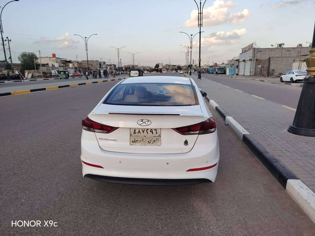 السلام عليكم سياره النتره موديل 19 خليجي فول موصفات عده البصمه سياره بيها صفحه صبق وسنويه ساقطه رقم اربيل السعر 138 وبيها مجال رقم الهاتف :***********
