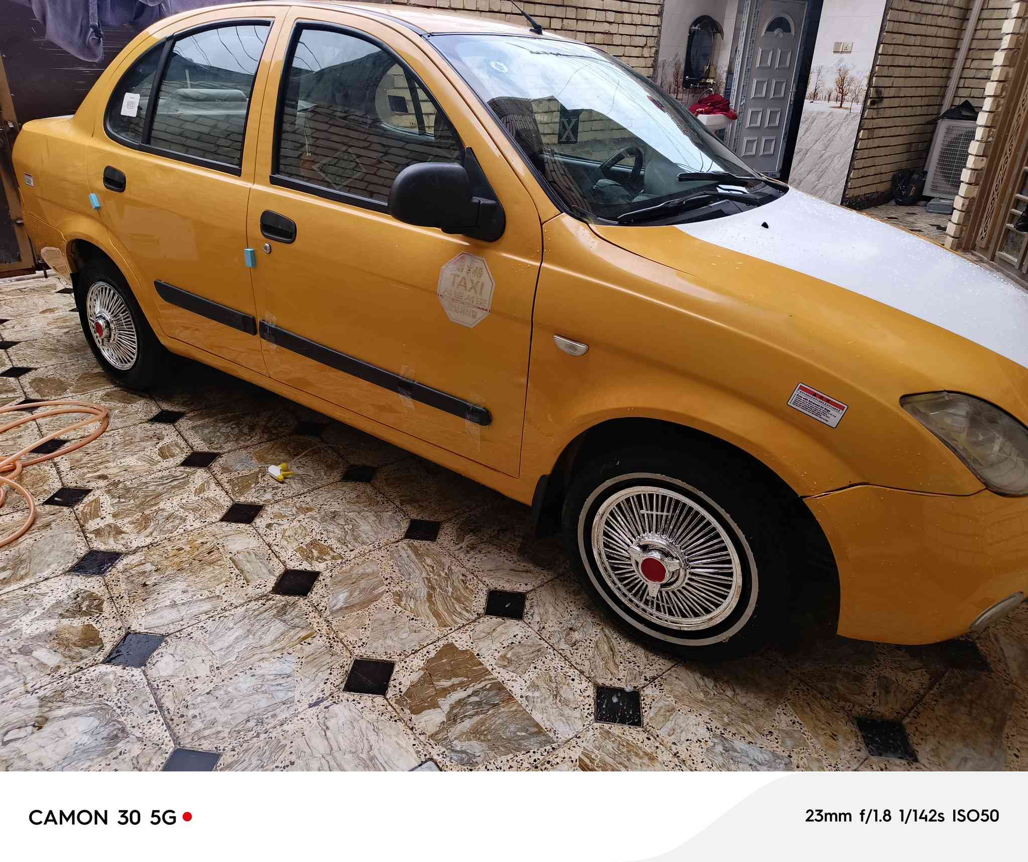 السلام عليكم طيبه مديل 2015 كير ومكينه وشواصي مكفولات تبريد شغال رقم بغداد نكليزي سنويه لل27 هزه ماساقطه سياره جاهزه من كلشي مكاني كربلاء الاستفسار ***********
