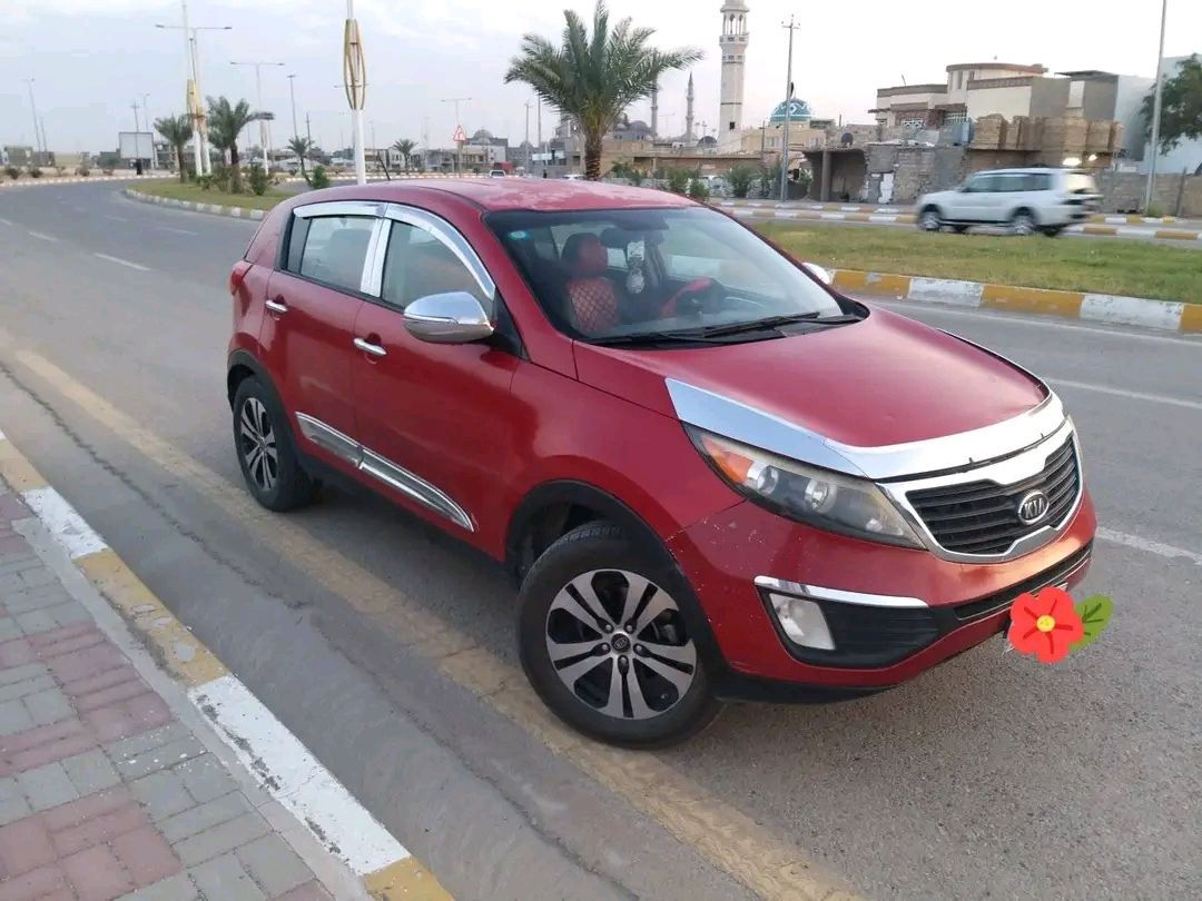 سبورتج وارد امريكي 2012 محرك 2400 دوش كير محرك تبريد شرط رقم بغداد باسمي بيها قطعتين صبغ وبيها جراد بالقمارة رايدها ب 125$ وبيها مجال بسيط


**إذا كنت صاحب هذا الإعلان وتريد حذفه لأي سبب، رجاءا أرسل رسالة إلى الدعم الفني**