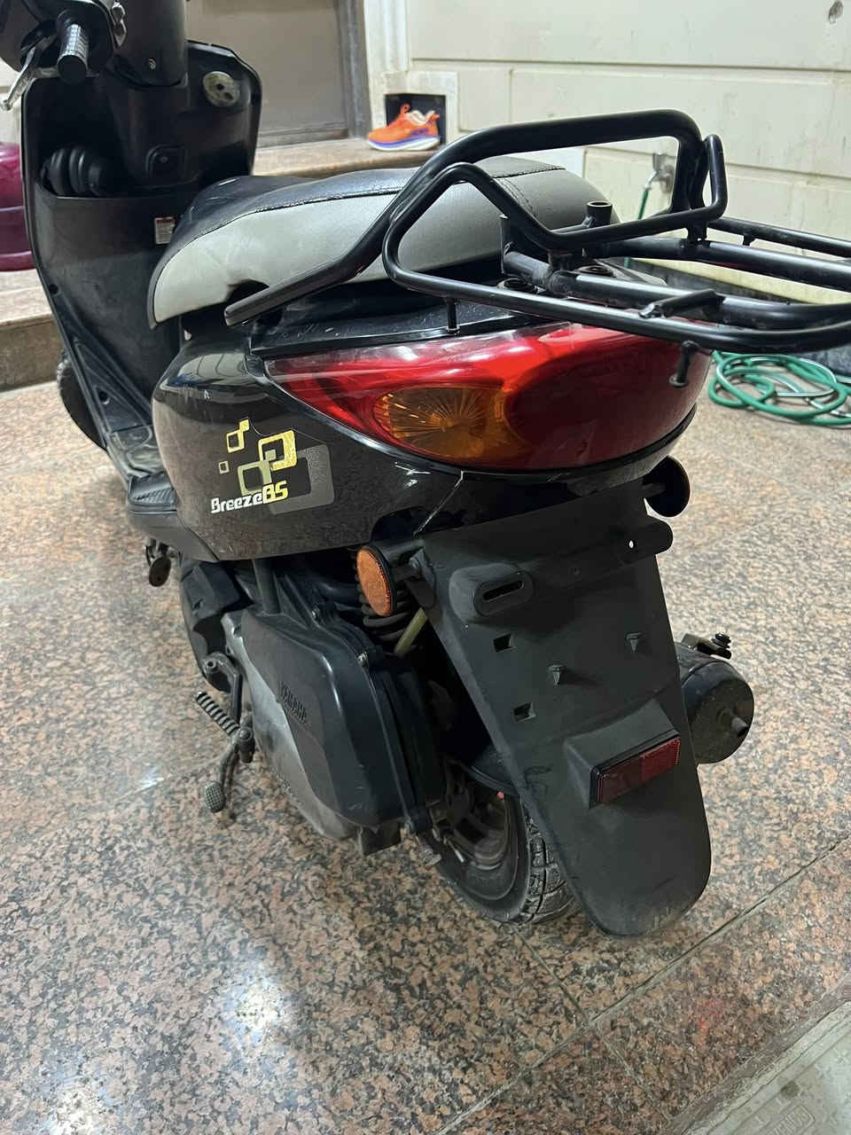 دراجه بغبغاء للبيع فول نضافه فحص مكينه دراجه عله ايدي سعر مليون 150 وبيهة مجال بصيط تواصل واتساب ***********
