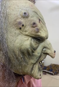 اقنعه • متوفر • يكتب سعر