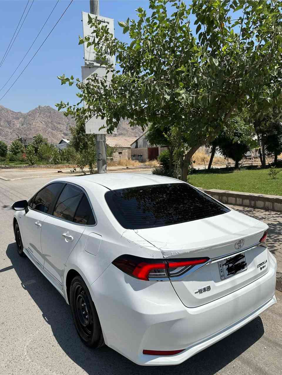 كرولا موديل2025 هه موو شتي به شه رت هيچي پيوه نيه ويله بلاديه كاني ماوه ٢٧ هه زار روشتوه  سعر170 *********** أربيل, العراق
