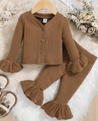 ملابس أطفال • ٢/٣سنه