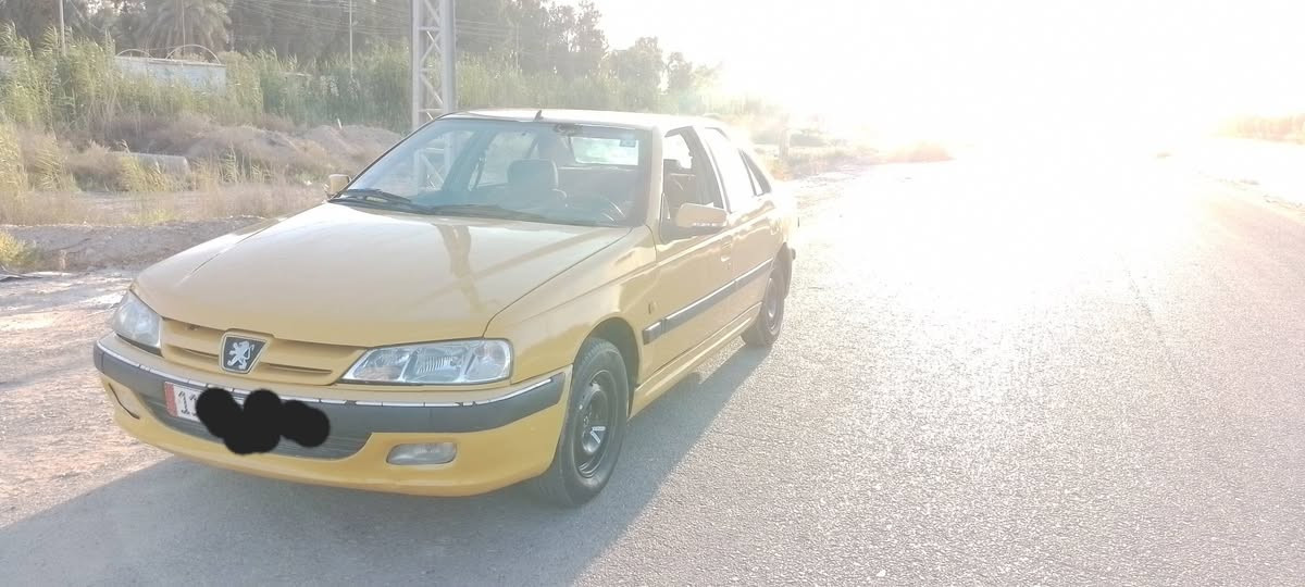 السلام عليكم بيجو بارص ٢٠١٥ رقم بغداد انكليزي جاهزه السياره مكان طوريج *********** بيع ومراوس
