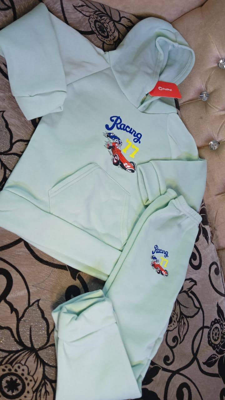 اللهم صلي على محمد وآل محمد 
يتوفر ملابس اطفال ولادي  وبناتي
من عمر شهر الى عمر 7 سنوات 
وباانسب الاسعار الأسعار تبدي من الف ل5000 
ويوجد خدمة توصيل


**إذا كنت صاحب هذا الإعلان وتريد حذفه لأي سبب، رجاءا أرسل رسالة إلى الدعم الفني**