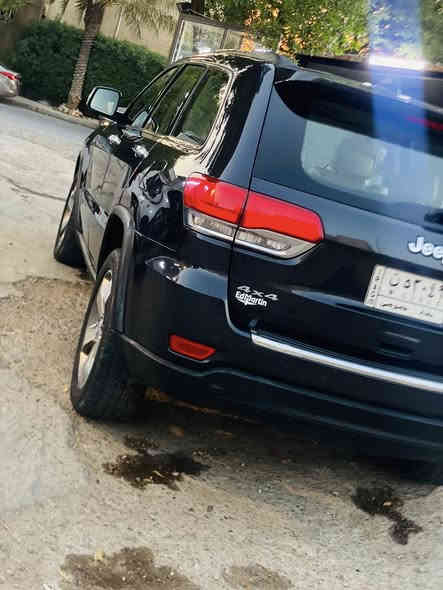 السلام عليكم من رخصت الادمن المحترم
للبيع جيب لمتد فول مواصفات وارد امريكا حادثها موضح بالصور صفحه السايق مصبوغه بامريكا ماشيه 149 ميل رقم بغداد بأسمي السعر 180 قابل لتفاوض مكانها بغداد اليرموك***********
