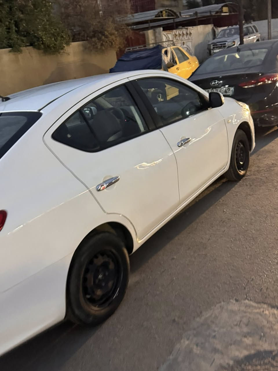 نيسان سني هندي 2019
مكفولة كفالة عامة رقمها اربيل تحويل مباشر باسمي
السيارة قطرة صبغ مابيها 
السعر ١٠٨ وبيها مجال
مكاني الأسكان قرب كلية المأمون 
رقمي ***********
