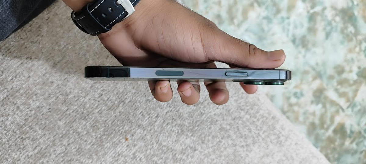 13برو ماكس
جهاز نضيف مبدل شاشه اصليه +ضهر مكسور +بطاريه معاليه جانت ٨٥  وعلوها صارت ٩٢ 
ذاكره 128 
جهاز أمريكي


**إذا كنت صاحب هذا الإعلان وتريد حذفه لأي سبب، رجاءا أرسل رسالة إلى الدعم الفني**